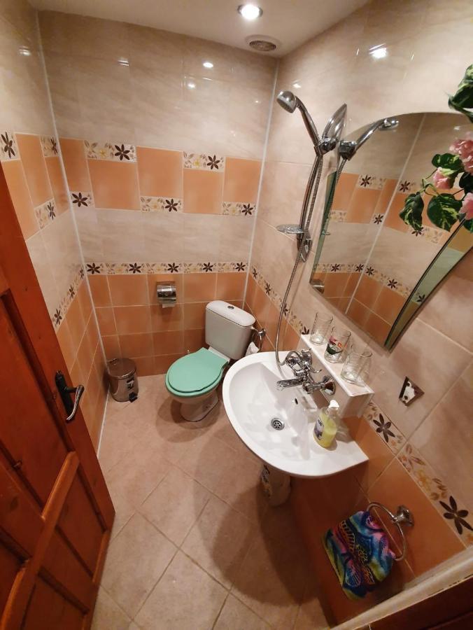 Kashtata S Paraklisa Borovo  Exteriör bild